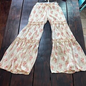Elegant Floral Cream Maxi Skirt